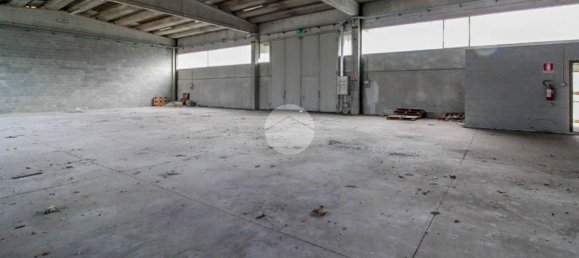 2-Zimmer Lagerhaus in Sant'Angelo Lodigiano, Italy, Nr. 225940 6