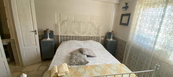 Дом с 6 комнатами в Каровиньо, Италия № 80169 18