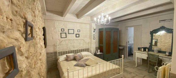 Дом с 6 комнатами в Каровиньо, Италия № 80169 14