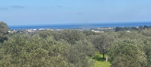 Дом с 6 комнатами в Каровиньо, Италия № 80169 29