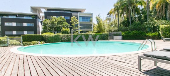 4 bedrooms Duplex in Cascais, Portugal No. 96369 2