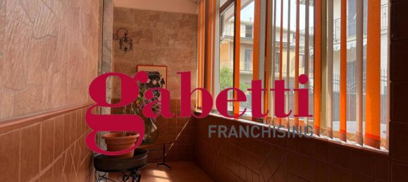 Apartamento de 5 habitaciónes en Marcianise, Italy No. 363209 11