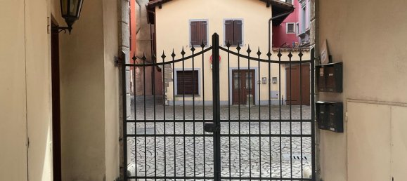 4 Schlafzimmer Doppelhaus in Udine, Italy, Nr. 344894 9