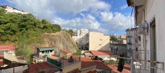 1 bedroom Apartment in Naples, Italy No. 356103 7