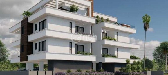 3 bedrooms Penthouse in Germasogeia, Cyprus No. 8738 2
