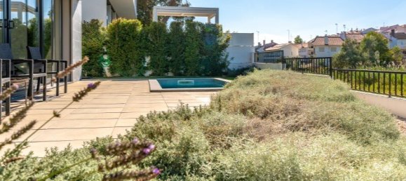 3 chambres Villa à Cascais, Portugal No. 114750 2