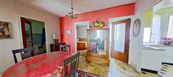 2 bedrooms Apartment in Lyon, France No. 330951 2