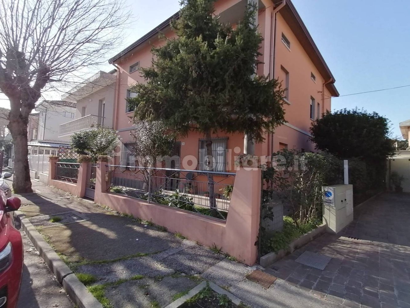 Apartamento de 2 dormitorios en Cattolica, Italy No. 143094