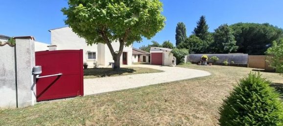 4 bedrooms Villa in Charente-Maritime, France No. 287589 11