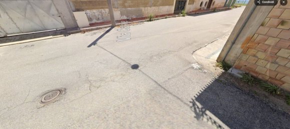 1 room Warehouse in Cutro, Italy No. 12419 7