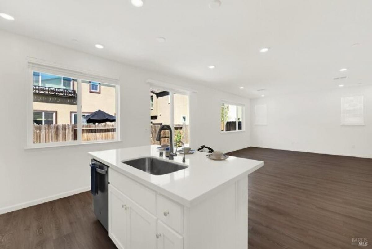 4 bedrooms House in Vacaville, USA No. 390344