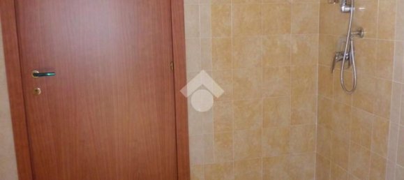 2-salle Appartement à Vernate, Italy No. 158334 19