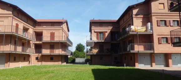 2-salle Appartement à Vernate, Italy No. 158334 2