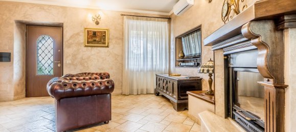 3 rooms Villa in Sezze, Italy No. 293110 4
