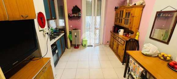 2 bedrooms Apartment in Turin, Italy No. 325034 17