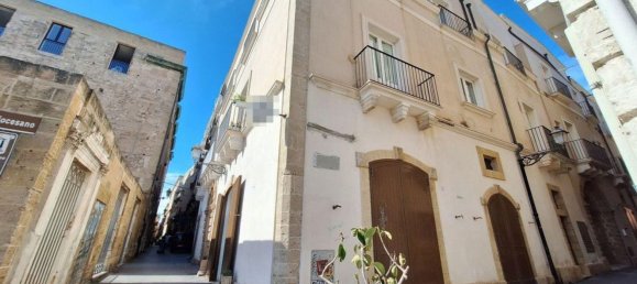  عقار تجاري في Taranto, Italy 201متر مربع رقم 372468 2