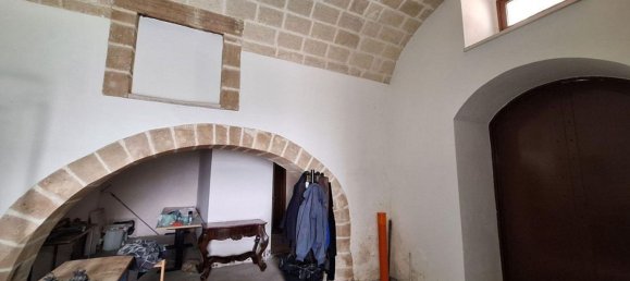  عقار تجاري في Taranto, Italy 201متر مربع رقم 372468 18