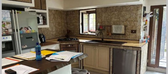 2-salle Appartement à Fabriano, Italy No. 280175 28