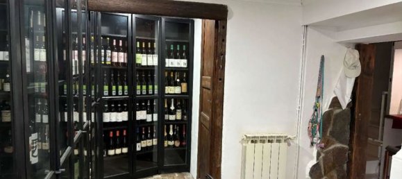 2-salle Appartement à Fabriano, Italy No. 280175 12