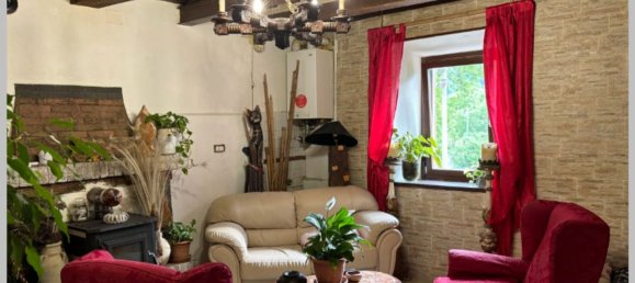 2-salle Appartement à Fabriano, Italy No. 280175 19