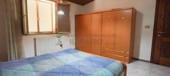 5 bedrooms Duplex in La Maddalena, Italy No. 289995 22