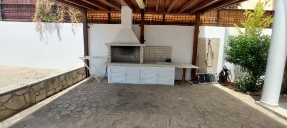 Вилла с 5 спальнями в Пейя, Кипр № 22 7