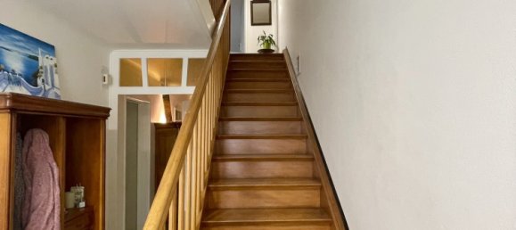 Дом с 5 спальнями в Саргёмин, Франция № 49339 10