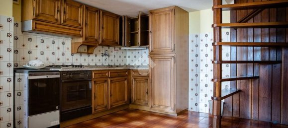 2 rooms Apartment in Saint Christophe, Italy No. 28272 5