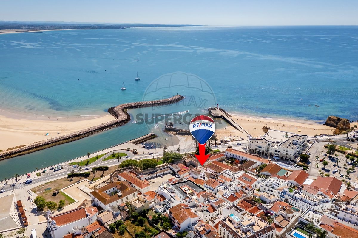 Квартира с 2 спальнями в Лагуш, Португалия № 220884