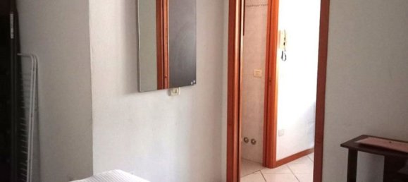 2-salle Appartement à Montevarchi, Italy No. 150376 15