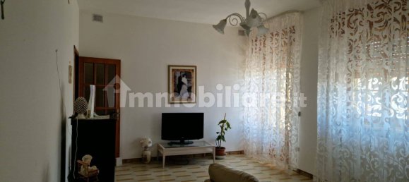 Квартира с 2 спальнями в Массафра, Италия № 276552 18