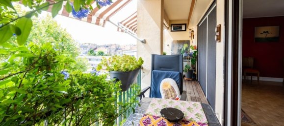 3 bedrooms Apartment in Bordeaux, France No. 340058 2