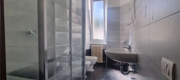 Apartamento T3 em Varese, Italy N.º 363543 9