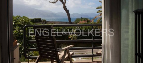 4 bedrooms Villa in Torre del Greco, Italy No. 188673 6