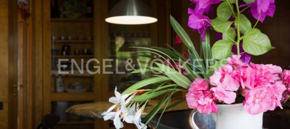 4 bedrooms Villa in Torre del Greco, Italy No. 188673 11