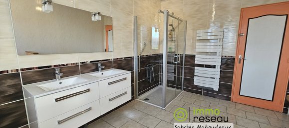 3 bedrooms House in Parfondeval, France No. 45567 6