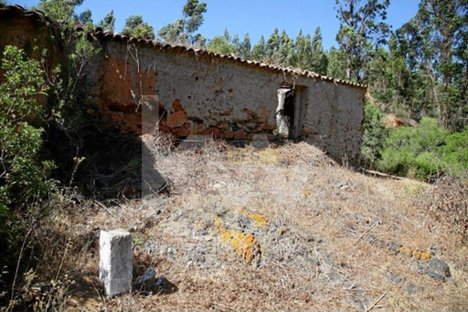 1750m² Land in Sao Teotonio, Portugal No. 34838