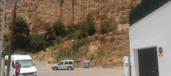 Земельный участок 533м² в Абрера, Испания № 163643 3