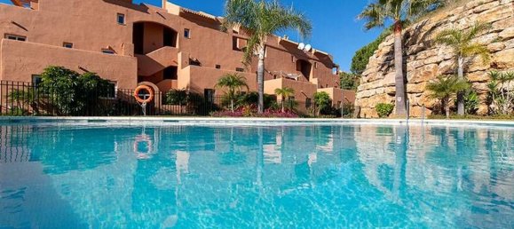 Dúplex de 2 dormitorios en Marbella, Spain No. 134291 3