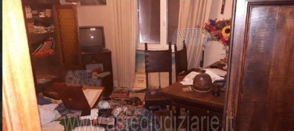 3 bedrooms Apartment in Rome, Italy No. 192452 7