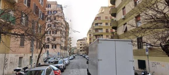 3 bedrooms Apartment in Rome, Italy No. 192452 2