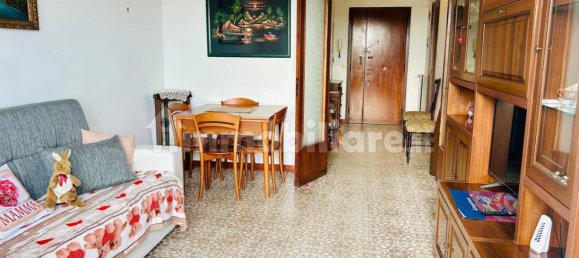 1 bedroom Apartment in Rome, Italy No. 320113 2
