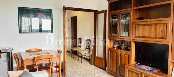 1 bedroom Apartment in Rome, Italy No. 320113 3