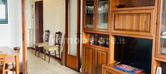 1 bedroom Apartment in Rome, Italy No. 320113 6