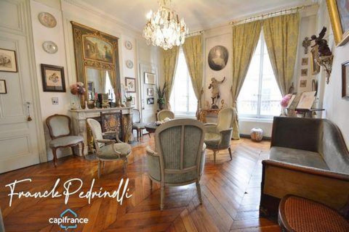 شقة 2 غرف نوم  في Lyon, France رقم 22981