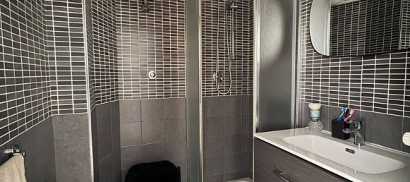 4 bedrooms Apartment in Naples, Italy No. 375836 15