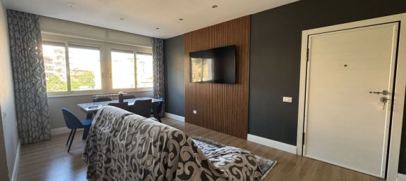 4 bedrooms Apartment in Naples, Italy No. 375836 6