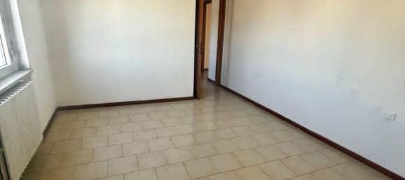 3 rooms Apartment in Pescara, Italy No. 157808 10