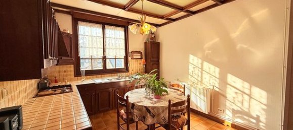 5 bedrooms House in Calais, France No. 310717 3