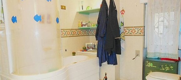 3 bedrooms Apartment in Naples, Italy No. 313996 7